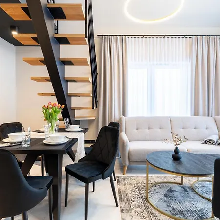 アパート Hillside, Sun & Snow カルパッチ