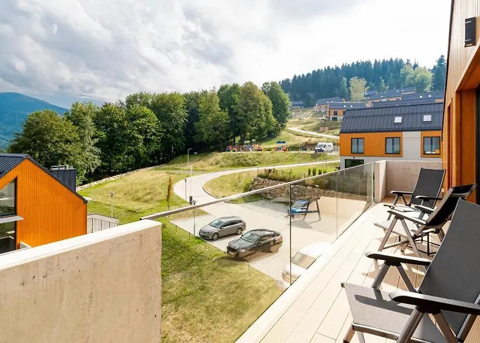 Hillside, Sun & Snow 아파트 카르파츠