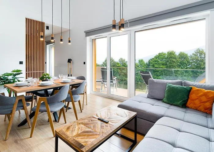 Hillside, Sun & Snow 아파트