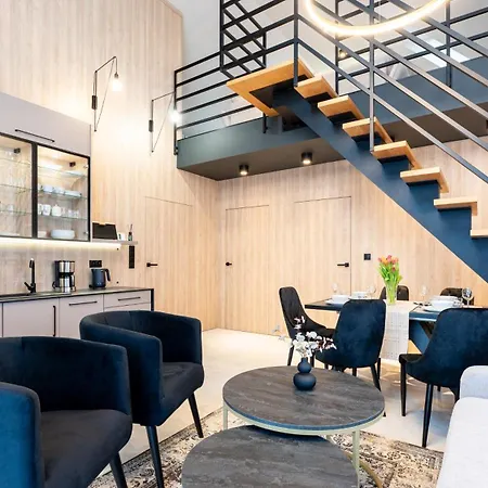 Lägenhet Hillside, Sun & Snow *